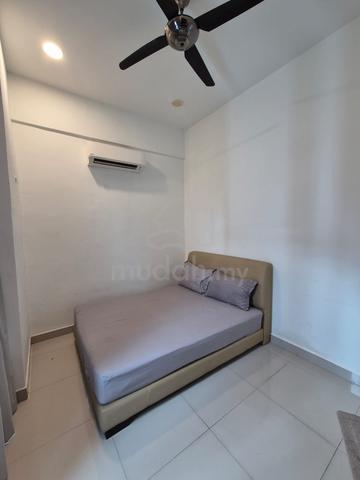 Room for Rent @ Elit Heights Penthouse, Bayan Baru 1