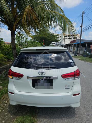 2010 Toyota WISH 1.8 X ZGE20G (A) - 3