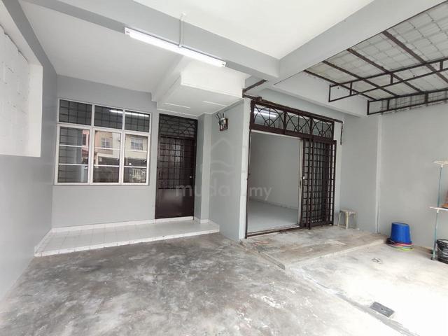 Puteri Wangsa 2 Storey terrace kitchen fully extend for sale 1