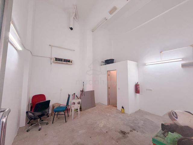 GROUND FLOOR SHOP LOT TANJUNG TOKONG PALM COURT STORE Rent OFFICE 1