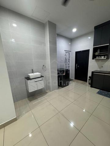Fully renovated & Furnished below market value Bandar Permata Lunas 5