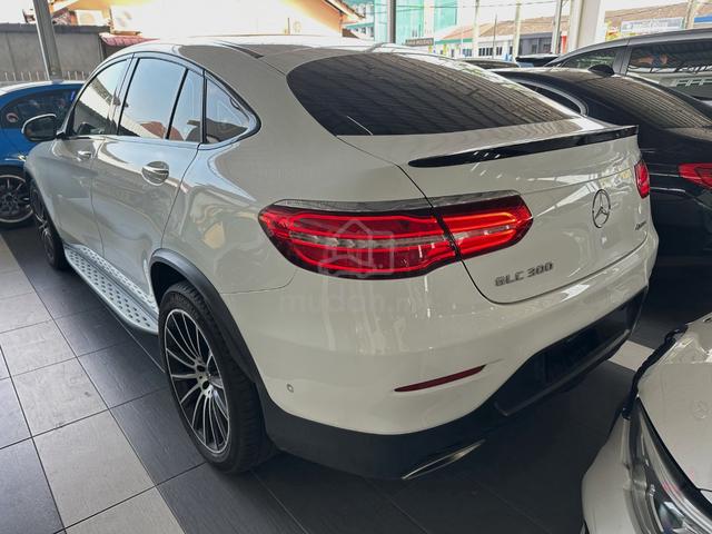 2019 Mercedes Benz GLC300 2.0 4MATIC COUPE (A) - 2