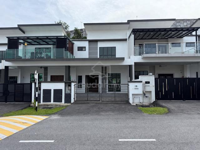Saujana Heights 2 Storey Superlink House 1
