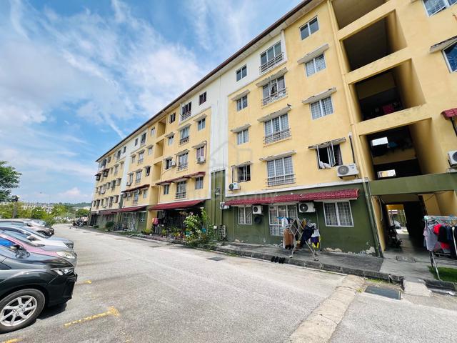 Pangsapuri Raya (Bandar Country Homes) 1