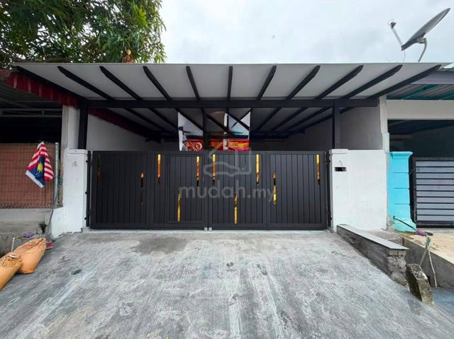 Taman Pelangi Sikamat | Freehold Non Bumi Renovated With ACP Awning 1