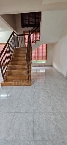 2 storey end lot 1