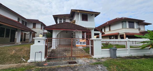2 Storey Bungalow Kota Seriemas 1