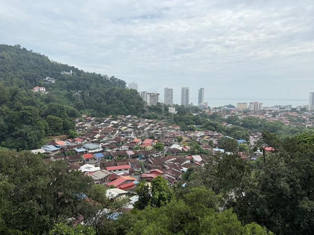 Puncak Erskine , Tanjung Tokong 1