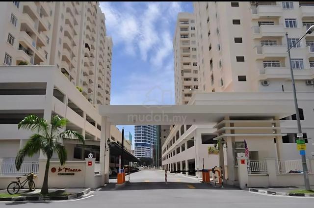 D'Piazza Condominium 1
