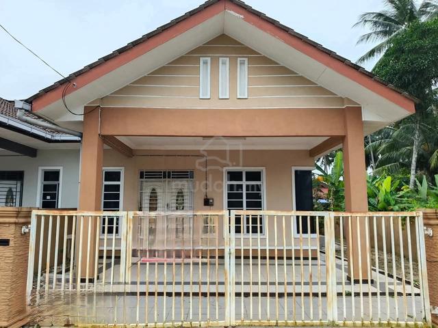 Rumah SEMI D CANTIK KG MARAS MUKIM BATU RAKIT KUALA NERUS 1