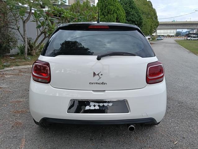 2014 Citroen DS3 1.6 (A) 3-Doors Hatchback - 3