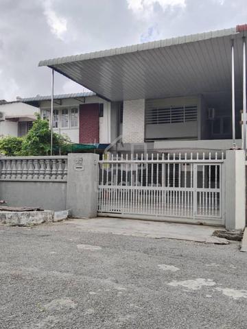 Master Bedroom For Rent At Taman Desa Damai Near Icon City 1