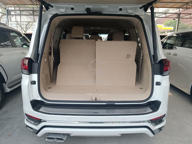 2023 Toyota LANDCRUISER 3.4 ZX FJA300W (A) - 5