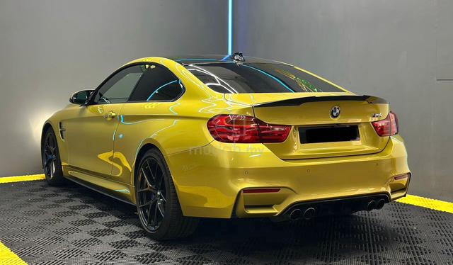 2015/2019 Bmw M4 3.0 (A) - 2
