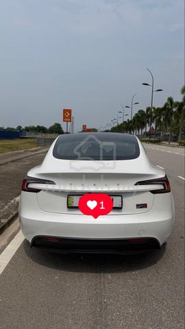 2025 Tesla MODEL 3 0.0 RWD MY23 (A) - 4