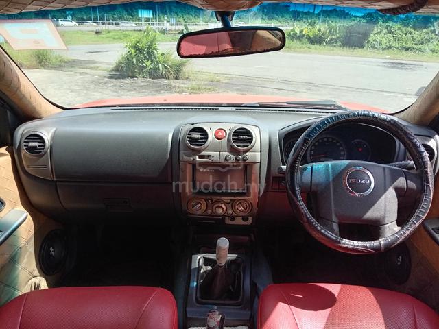 2007 Isuzu D-MAX 3.0 (M) - 5