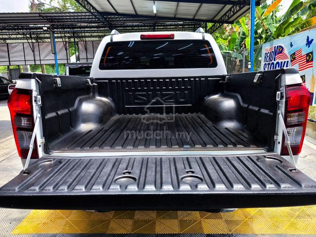ISUZU D-MAX 3.0 A 4x4 LEATHER REVCAM DMAX PERFECT - 3