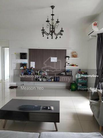 Main Place Residence 1