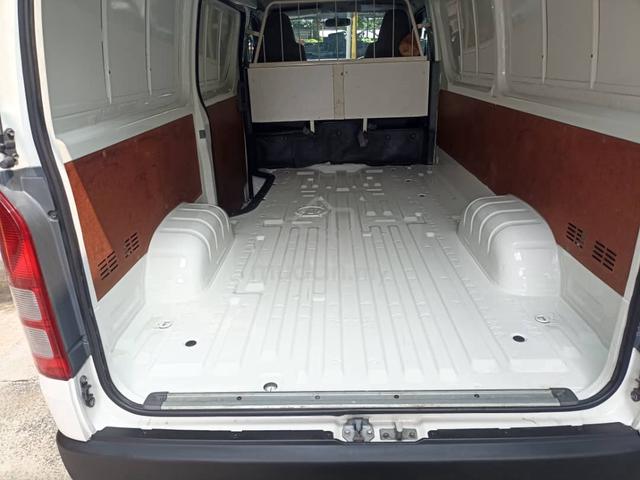 2010 Toyota Hiace 2.5(M) Panel Van Diesel 1 Owner - 2