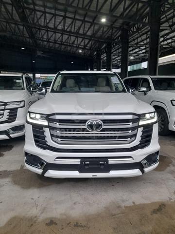 2023 Toyota LANDCRUISER 3.5ZX FULL SPEC READY STOK - 2