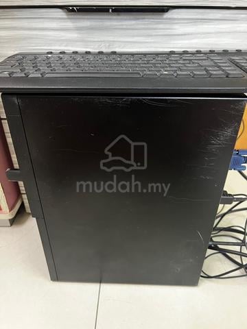 Dell Desktop & Monitor - photo 2 of 4