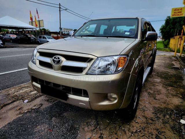 Toyota HILUX 2.5(A)VIGO D/C G D4D 4X4 PICKUP TRUCK - 2