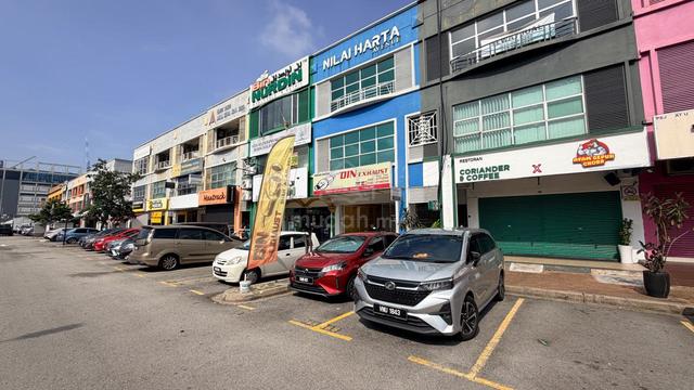 Ground Floor Shoplot @ Dataran Otomobil, Seksyen 15, Shah Alam 1
