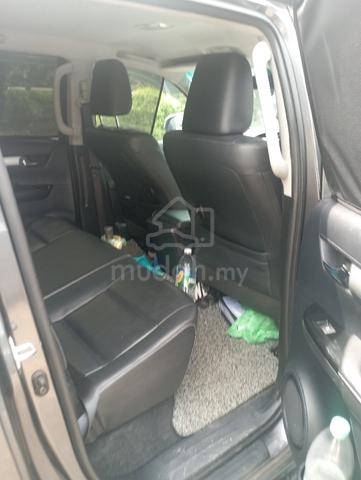 2016 Toyota HILUX 2.8 G VNT (A) - 5