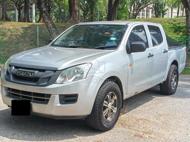 Isuzu D-MAX 2.5 4X4 (M) STILL 1 OWNER, NO OFF ROAD - 2