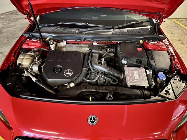 2018 Mercedes Benz A-CLASS 1.3 180 AMG (CBU) - 4