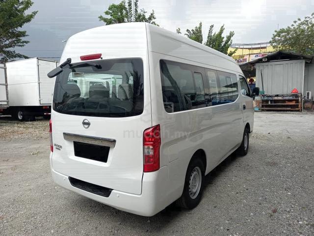 2017/18 Nissan URVAN 2.5 WindowVan HIGH ROOF C (M) - 2