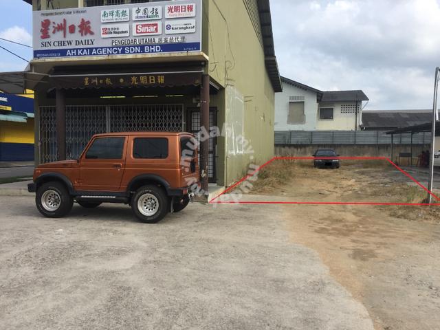 LAND FOR SALE – Kluang, Jalan Sekolah Chong Hwa🏢 1