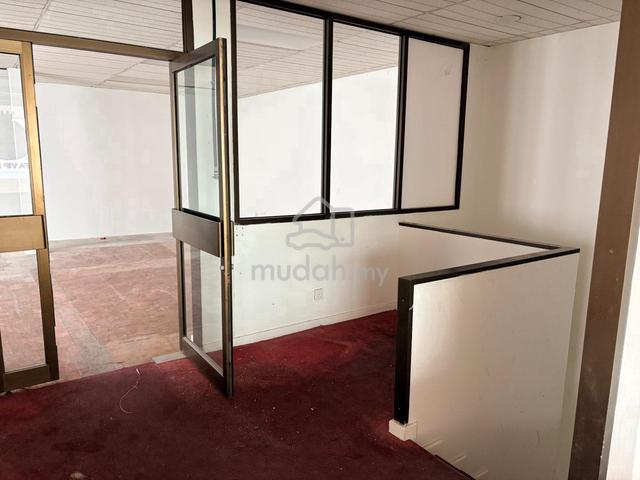 Jalan Masjid Negeri 1st Floor Office Space near greenlane 1