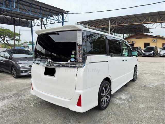 2016 Toyota VOXY ZS KIRAMEKI 2.0 (A) - 5