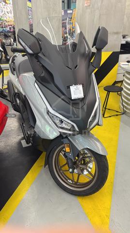 Honda NSS 250 Forza 250 - photo 3 of 4