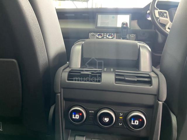 2021 Land Rover DEFENDER 2.0 110 P300 SE (7 SEATER - 5
