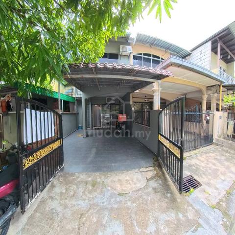 ‼️RENOVATED‼️2 Storey Terrace Fasa 10, Taman Seri Gombak, Batu Caves 1