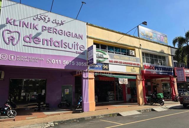 FACING MAIN ROAD – Prime shoplot to Let at Seksyen 4 Tambahan Bangi 1