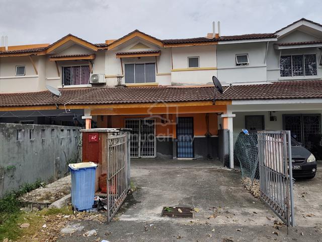 Double Storey Terrace Bandar Saujana Putra 1