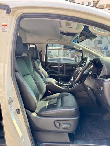 2020 Toyota VELLFIRE 2.5 ZG (A)Pilot Seat Free Wa - 3