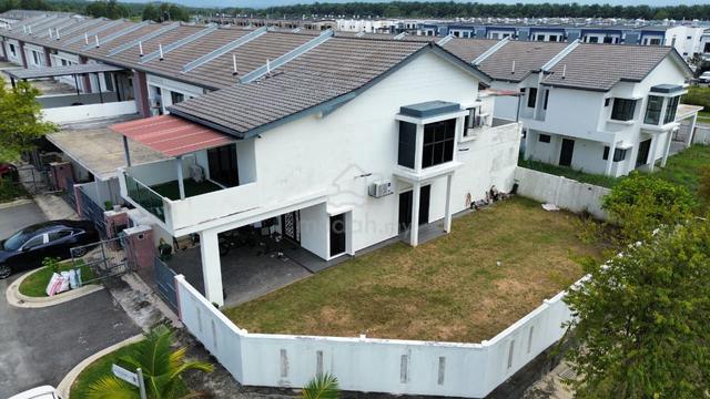 HALAMAN LUAS 2 Storey Terrace Corner Lot Mahkota Hills Mantin Lenggeng 1