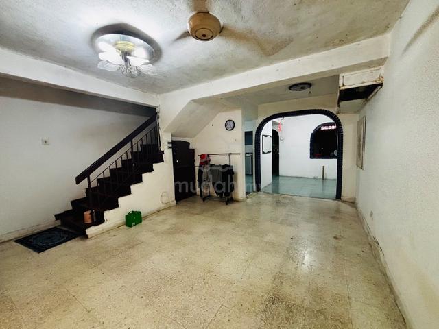 110% Loan Rumah Depan Masjid Serdang Raya jalan kaki 2 minit ke MRT 1