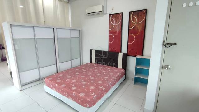 Akademik Suite 1