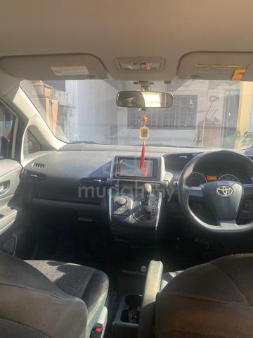 2009 Toyota WISH 1.8 X (A) - 5