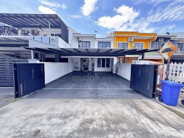 [22x75 - Renovated] 2-Storey Seksyen 27, Taman Bunga Negara Shah Alam 1