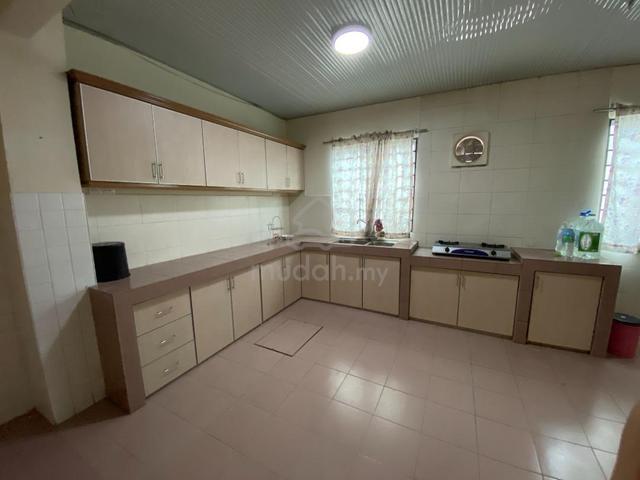 Subang Jaya SS 18 Single Storey House Near LRT Station To Let 1