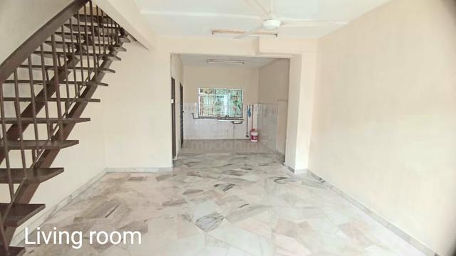 Below market rate! Bandar Puchong Jaya 2storey house Freehold 1