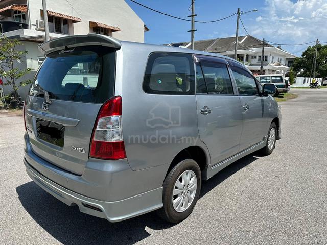 2012 Toyota INNOVA 2.0 E (A) - 4