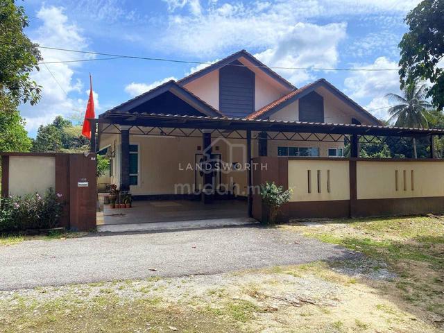 Rumah Banglo Fully Furnished di Pasir Hor Untuk Dijual 1
