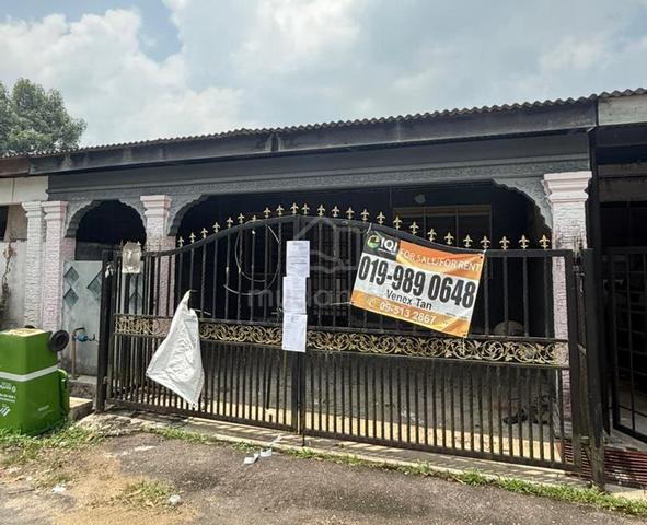Taman Tunas Mahkota 1